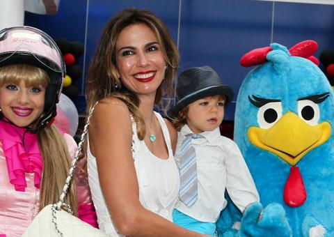 Luciana Gimenez comemora aniversário do filho